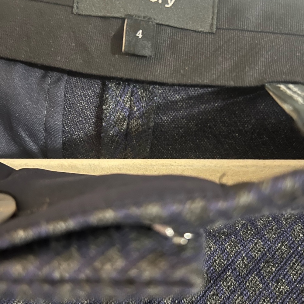 NWT Theory Navy and Gray Patterned Trousers - Picture 5 of 11